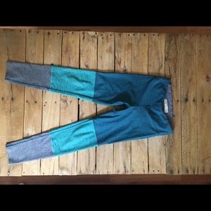 Outdoor Voices Color Block Leggings